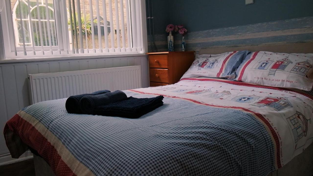 Commanders Cabin 'As Seen In Beyond Paradise' Looe Exterior photo